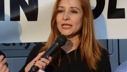 CHP Bornova Kadın Kolları Başkanı ve 4 yönetim üyesi istifa etti