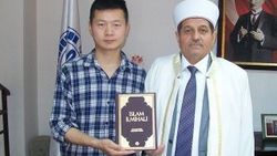 Çinli mühendis Müslümanlığı seçti