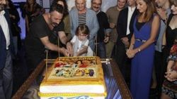 Cem Yılmaz: 7 milyon ulaşılamaz değil