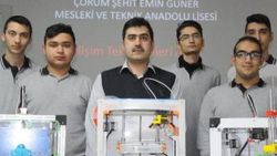 Çorum'da lise öğrencileri 3D yazıcı yaptı