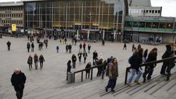 Köln Tren İstasyonu'nda bomba alarmı