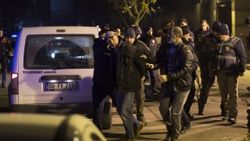 ABD Büyükelçiliği önünde havaya ateş açıldı