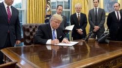 Trump'tan kürtaj hakkına darbe