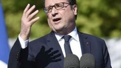 Hollande: Aşırı sağa karşı Macron'a oy verin