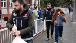Otomobilin ses sistemi ve yedek lastiğinden esrar çıktı