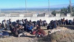 Iğdır'da 148 düzensiz göçmen yakalandı