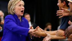 ABD'de 30 yaş altı seçmen Clinton dedi