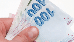 Doğum yapan anneye her ay 823 lira