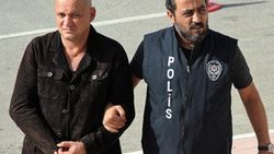 Alüminyum folyoyla alarmlardan kurtulan hırsız yakalandı