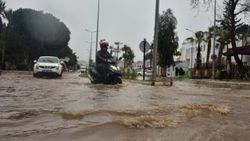 Meteoroloji Muğla için saat verdi