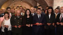 İstanbul Valisi Şahin 15 Temmuz'un anlatıldığı sergide