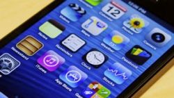 Otomobilde 768 kaçak telefon ele geçirildi