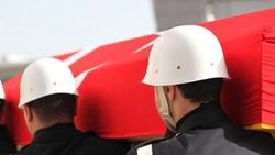 Fırat Kalkanı'nda bir asker şehit üç asker yaralı