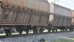 Osmaniye'de tren altında kalan işçi hayatını kaybetti