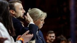Macron birlik mesajı verdi
