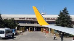 İsviçreli gazeteciler Alman zannedilip bekletildi