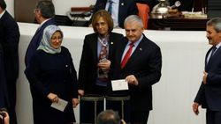 Genel Kurul'da oy verme işlemi tamamlandı