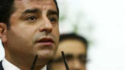 Selahattin Demirtaş: Tek bir milletvekiline dokunursanız