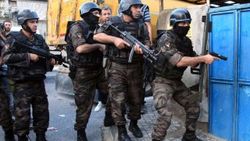 İzmir polisinden dev sahte fatura operasyonu