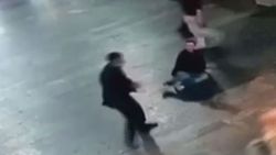 Moskova'da 2 kişi bıçaklanarak öldürüldü
