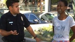 Polis Daniele Watts'ı hayat kadını sandı İZLE