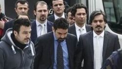Yunanistan'daki darbecileri kaçırılma korkusu sardı