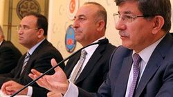Davutoğlu: Hayatıma malolsa da Suriye halkının yanındayım