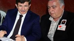 Davutoğlu'ndan şehit ailesine taziye ziyareti