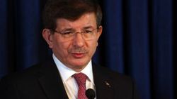 Başbakan Davutoğlu: Merkezileşme Irak'ı böler