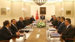 Davutoğlu başkanlığında özel güvenlik toplantısı yapıldı