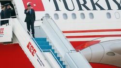 Başbakan Davutoğlu Brüksel'de