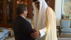 Davutoğlu Katar Emiri’yle görüştü