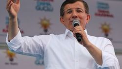 AK Parti'nin Van mitingine İstiklal Marşı sürprizi