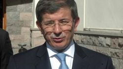 Davutoğlu'ndan GATA'daki gazilere ziyaret