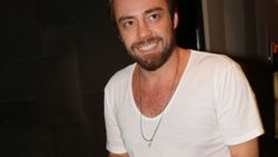 Murat Dalkılıç: Yalnızım