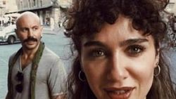 Birce Akalay çocukluk fotoğrafını paylaştı