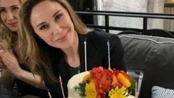 Demet Şener 40'ıncı yaşını hayranlarıyla kutladı