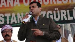 Demirtaş: Kendi Kürtçe kitaplarımızı basacağız