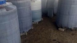 Evin bahçesinden 4 ton sahte içki çıktı