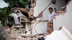Meksika'daki depremde ölenlerin sayısı 96'ya çıktı