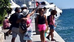 Kruvaziyer gemileriyle getirilen turist başına 30 dolar destek