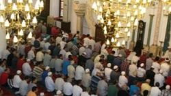 Diyanet'ten gençlere tişört uyarısı