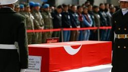 Diyarbakır'da şehitler için tören düzenlendi