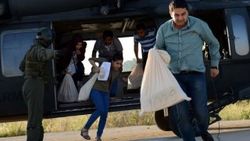Diyarbakır'da oy pusulaları askeri helikopterle taşındı