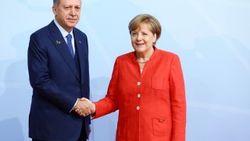 Cumhurbaşkanı Erdoğan, Merkel ile görüştü