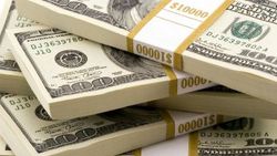 Dolar ve Euro büyük bir hızla düştü