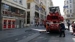 İstiklal Caddesi'nde doğalgaz paniği