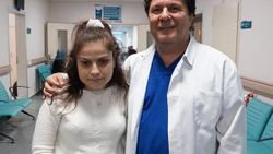 Hayatını kurtaran doktorla 20 yıl sonra tanıştı