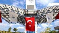 Dokuz Eylül Üniversitesi'nde 12 akademisyen açığa alındı