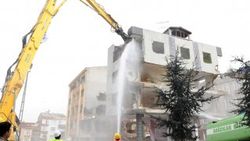 Riskli binaya yüzde 30 yapılaşma hakkı